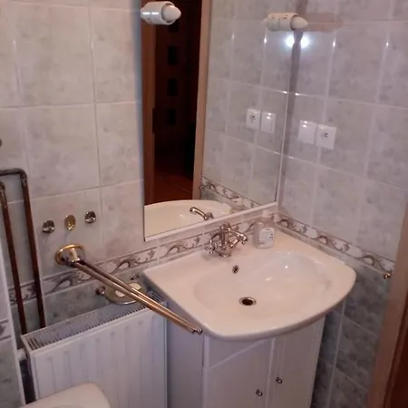 بيت ضيافة Noclegi بوزنان