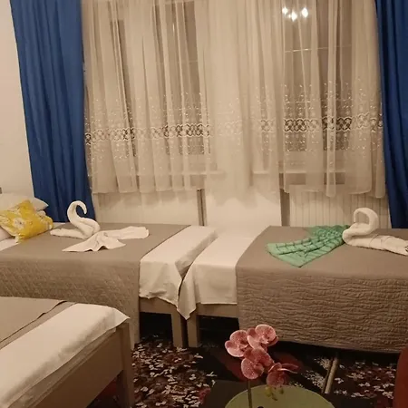 بيت ضيافة Noclegi *