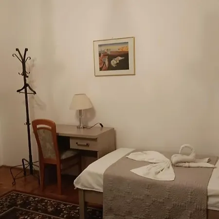 Noclegi 招待所 波兹南