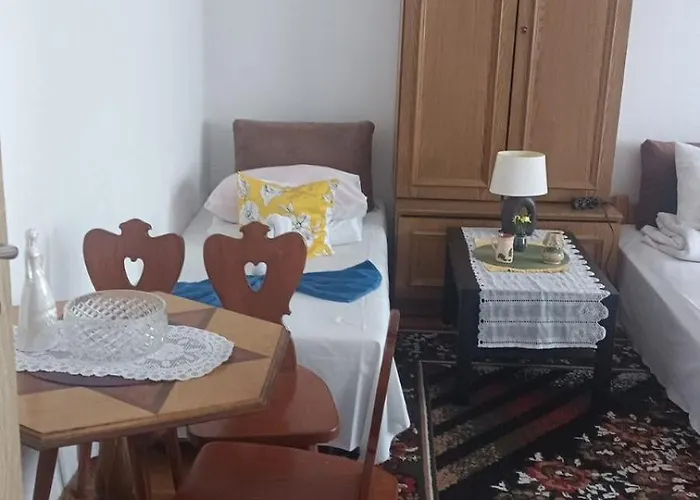 Noclegi 招待所 波兹南